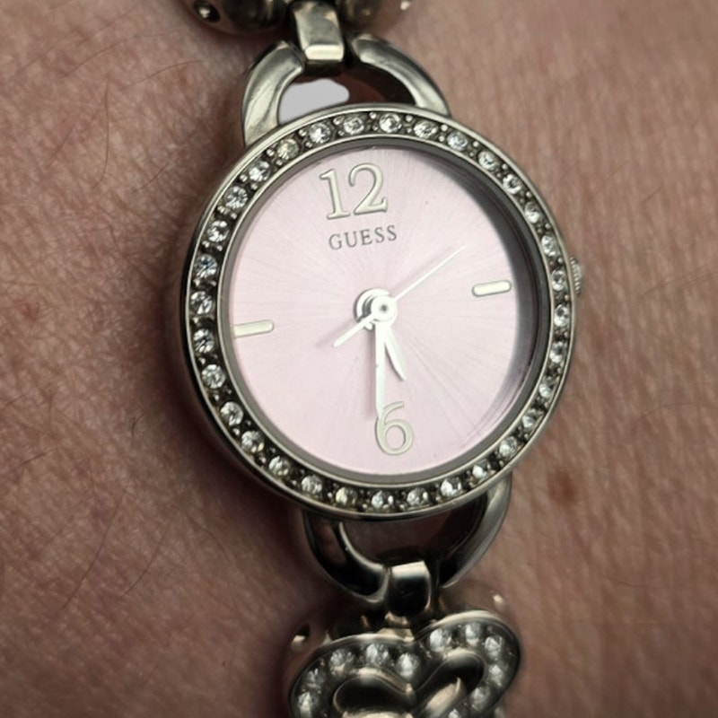 Guess Silver Heart Link Bracelet Watch Pink Dial Rhinestone Feminine Romantic